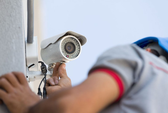 Oakville security cameras installation